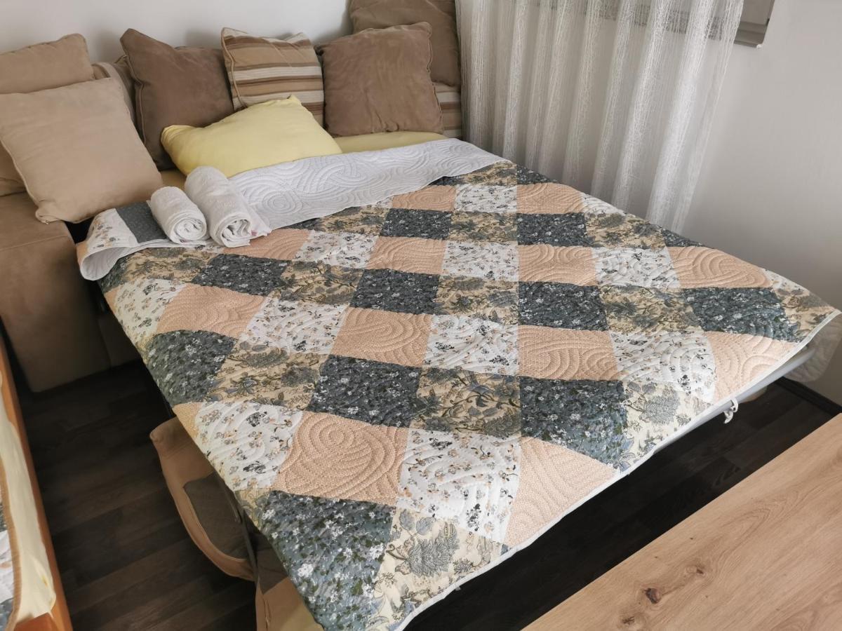 T&A Apartman Paraćin Kültér fotó