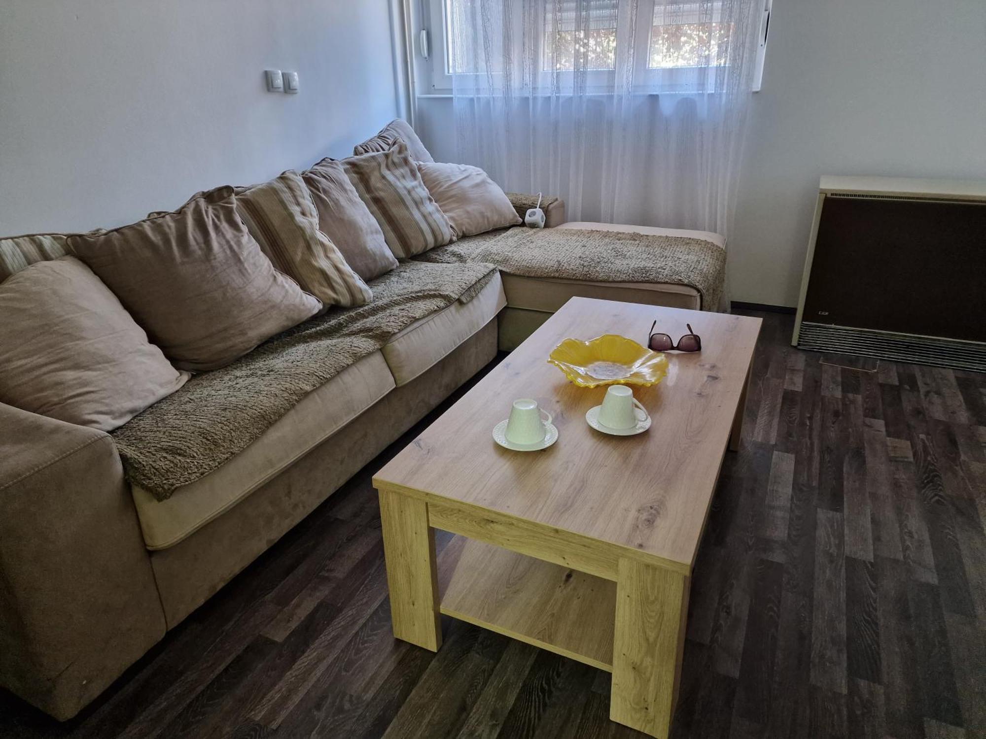 T&A Apartman Paraćin Kültér fotó